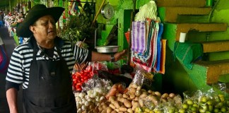 El Ministerio de Salud recuerda la importancia de la higiene para preparar alimentos y evitar la hepatitis A. Foto: La Hora