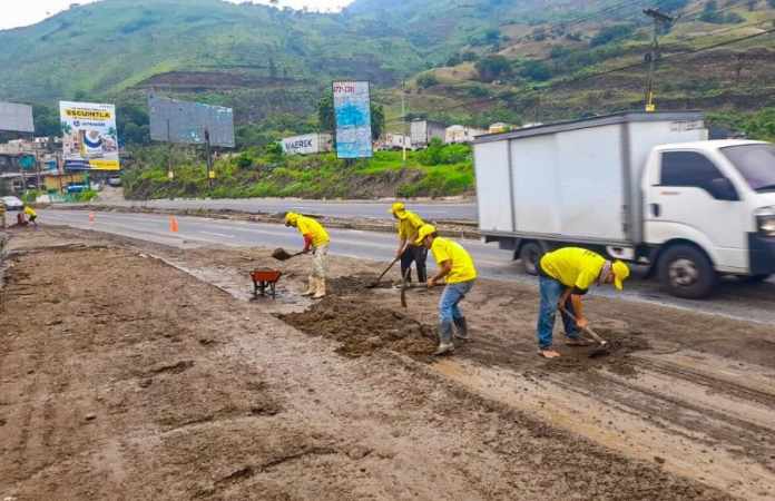 El CIV asegura que el Estado de Calamidad ha permitido agilizar los trabajos de mantenimiento en las carreteras. Foto: Secretaría de Comunicación Social de la Presidencia.