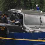 Alias "Huevo" y su acompañante fueron atacados cuando viajaban en esta camioneta. Foto La Hora / José Orozco