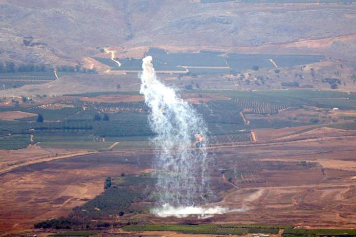 ejército israelí informó el 05 de agosto que el Sistema de Defensa Aérea interceptó con éxito un objetivo aéreo sospechoso que cruzó desde el Líbano hacia la zona de Metula, en el norte de Israel. (Líbano) EFE/EPA/ATEF SAFADI