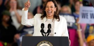 La candidata presidencial demócrata, la vicepresidenta Kamala Harris, habla en un mitin de campaña el miércoles 7 de agosto de 2024 en Romulus, Michigan (Foto AP/Carlos Osorio)