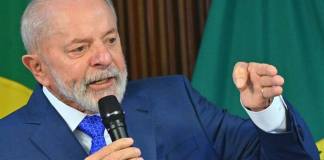 Fotografía de archivo del 8 de agosto de 2024 del presidente de Brasil, Luiz Inácio Lula da Silva, durante una reunión ministerial en el Palácio del Planalto, en Brasilia (Brasil). EFE/ André Borges