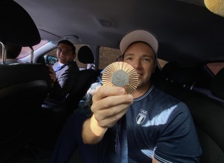 Jean Pierre Brol vuelve a Guatemala y así fue su llegada en el Aeropuerto Foto La Hora: José Orozco