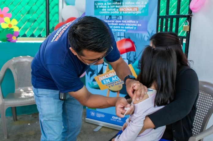 Salud busca vacunar a más de un millón de niños contra el sarampión y la polio. Foto: MSPAS