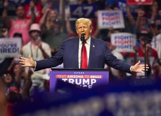 El expresidente y candidato republicano a la Presidencia de EE.UU. Donald Trump en una foto de archivo. EFE/EPA/ALLISON DINNER