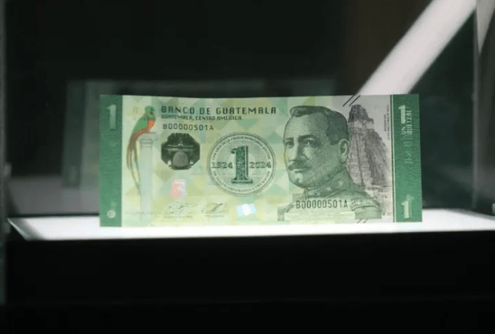 Esta semana entra en circulaciÃ³n el billete conmemorativo de Q 1. Foto: La Hora/JosÃ© Orozco