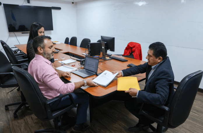 Aspirantes al Directorio SAT