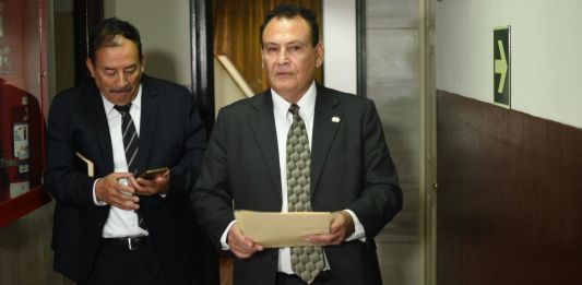 Ex magistrado Eddy Orellana conservará el apartamento entregado por Sergio López Villatoro. Foto: Fabricio Alonzo