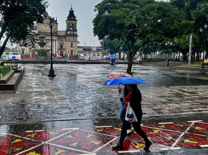 Septiembre termina con inundaciones, derrumbes, colapsos y más