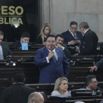 El diputado Allan Rodríguez durante una intervención en el Pleno del Congreso de la República. que aún intenta incidir en las agendas de ese organismo. Foto: José Orozco