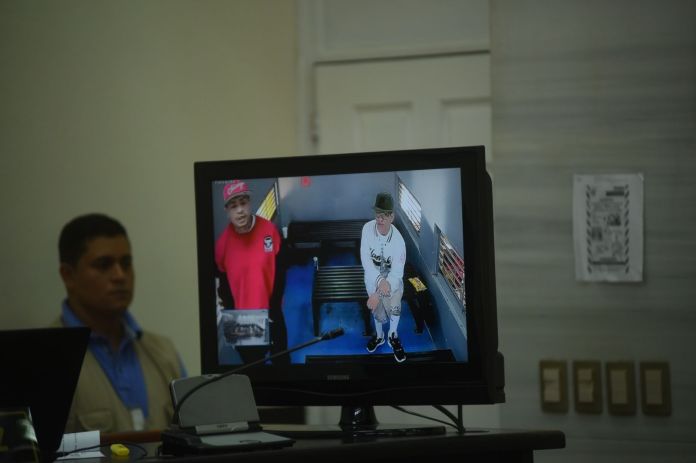 Integrantes de la mara Salvatrucha en juicio se presentan de forma virtual. Foto: Fabricio Alonzo