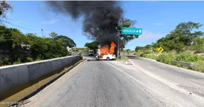 Un militar murió en la carretera Tuxtla Gutiérrez-Ocozocoautla, en el centro de Chiapas, luego de ser atacado a balazos, informaron fuentes de seguridad. Foto La Hora / diario La Jornada