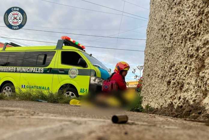 Persona murió en ataque armado en colonia Los Ángeles, zona 6. Foto la Hora: CBM