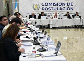 Comisionados de Apelaciones reunidos.