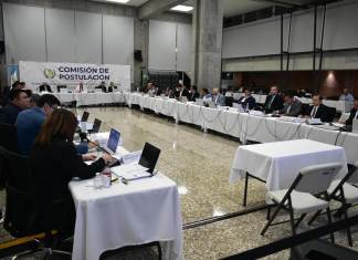 Retraso Comisión de Postulaciones