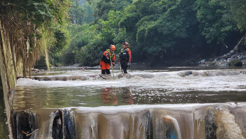 EN IMÁGENES: Momentos de la búsqueda del menor arrastrado por la corriente del río Las Vacas