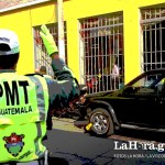 Desafiar al cepo tiene precio: hasta Q5 mil por daños a bienes municipales. Arte Francisco Altán
