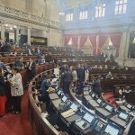 Los diputados se coordinan para apoyar la ley para autorizar la declaración de bienes muebles como chatarra en el Ministerio de Salud. Foto: La Hora