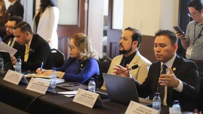 Los relatores contra la Tortura en una citación en el Congreso. Foto: Oficina de Prevención contra la Tortura