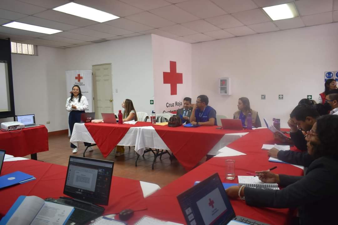 El IMG socializo proceso para autorizar centros de abrigo y cuidado temporal para los migrantes. Foto La Hora: IMG