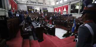 Sesión Solemne del Congreso de la República se retrasa. Foto La Hora: Congreso de la República.