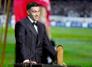 "El Dibu" Martínez fue nombrado como el mejor portero del mundo.