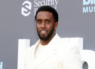 Fotografía de archivo del rapero Sean 'Diddy' Combs durante los premios Billboard de la música en su edición de 2022 en Las Vegas, Nevada (EE.UU.). Foto La Hora: EFE/EPA/NIina Prommer