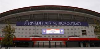 Vista del exterior del estadio Riyadh Air Metropolitano este miércoles, en el que el Atlético de Madrid confirmó oficialmente el nuevo nombre de su estadio hasta 2033, Riyadh Air Metropolitano, que sustituye a Cívitas. EFE/ Blanca Millez