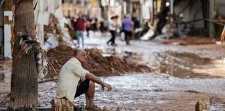 Estados Unidos ofrece ayuda a España por las inundaciones en Valencia.