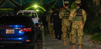 2 mil 500 oficiales del Ejército y de la policía fueron movilizados a la colonia 10 de octubre, en El Salvador. Foto: Ministerio de la Defensa de El Salvador.