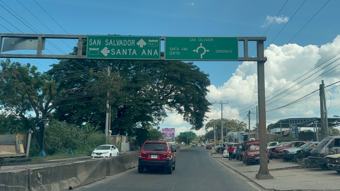 Medicinas en El Salvador