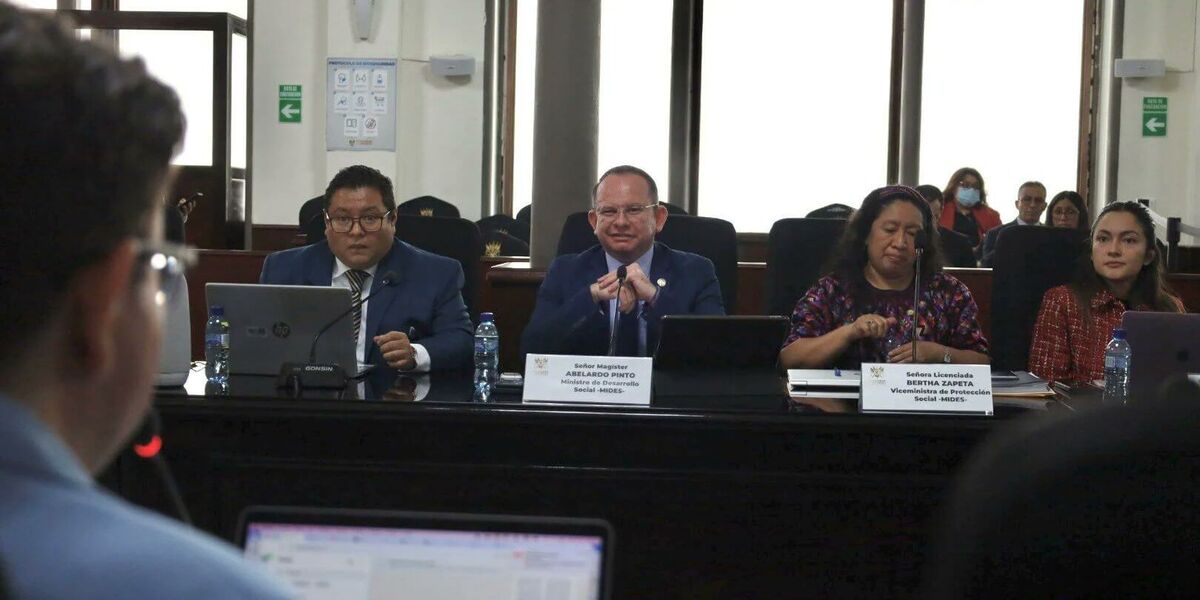 El ministro de Desarrollo Social, Abelardo Pinto, acudió al Congreso por su proyecto de presupuesto 2025. Foto: Cortesía