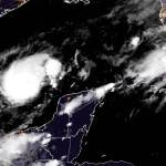 Imagen de satélite de la Oficina Nacional de Administración Oceánica y Atmosférica de Estados Unidos (NOAA, por sus siglas en inglés), tomada a las 11:36 de la noche del domingo 6 de octubre de 2024, muestra al huracán Milton. (NOAA vía AP)