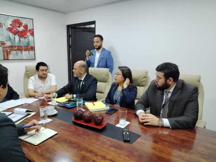 El viceministro de Ambiente, Rodrigo Rodas, acudiÃ³ a una citaciÃ³n al Congreso. Foto La Hora: La Hora