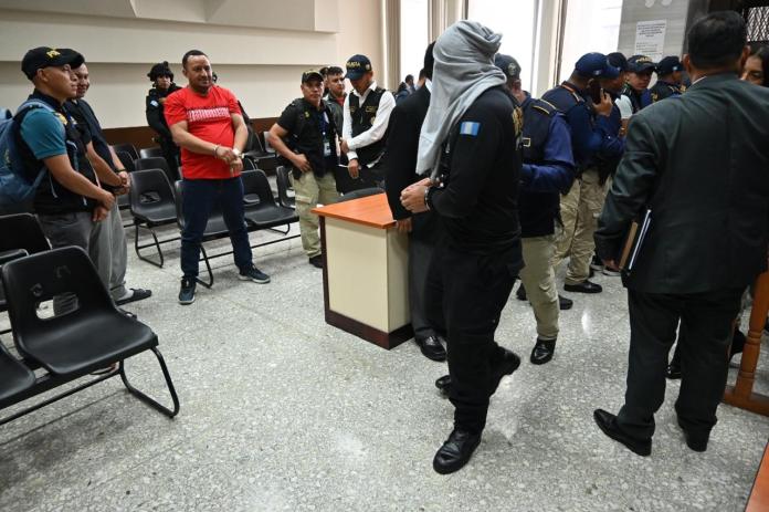 Agentes de PNC deberán guardar prisión provisional. Foto: Fabricio Alonzo