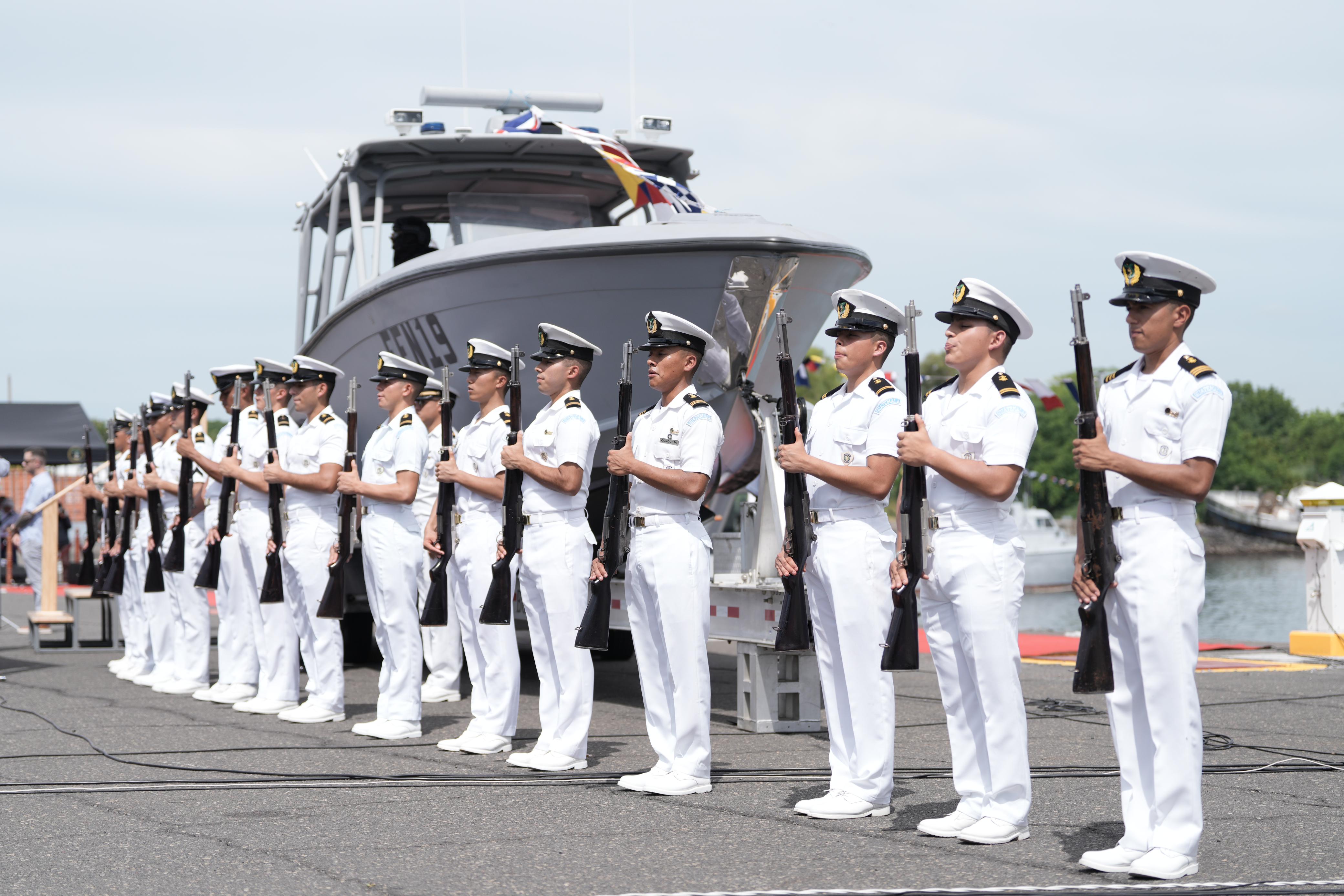 Hunahpú GC-871 arribó a Guatemala en calidad de donación para el combate al narcotráfico. Foto La Hora: Gobierno de Guatemala.