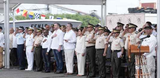 Gobierno de Guatemala recibe buque para fortalecer operaciones de la Marina Nacional. Foto: Gobierno de Guatemala.