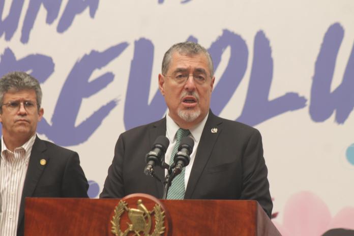 El presidente Bernardo Arévalo espera que la ejecución de las dependencias del Estado se eleven el último trimestre del año. Foto La Hora: José Orozco.