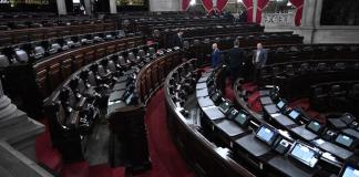 Los diputados pueden contratar asesores en renglón 022, pero ahora sin que tengan una demanda al Congreso. Foto: La Hora