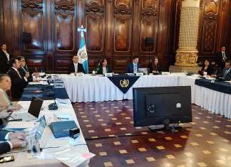Vicepresidenta Karin Herrera, presidio primera reunión del Sistema Migratorio. Foto La Hora:. Dalia Mendoza