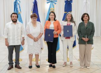 Vicepresidentes y delegados presidenciales en Plan Trifinio acuerdan compartir información para recudir la migración. Foto La Hora: Vicepresidencia