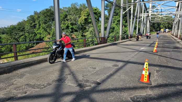 CIG y Transportistas de Carga expresan frustración por falta de mantenimiento de puente