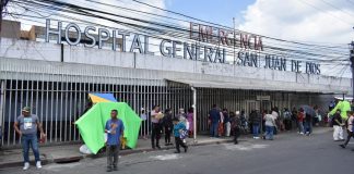 Hospital General San Juan de Dios. Foto La Hora: Daniel Ramírez.