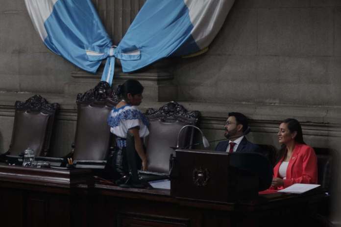 Varios integrantes de la junta directiva esperan que pronto se inicie la elección de magistrados de Cortes. Foto: José Orozco