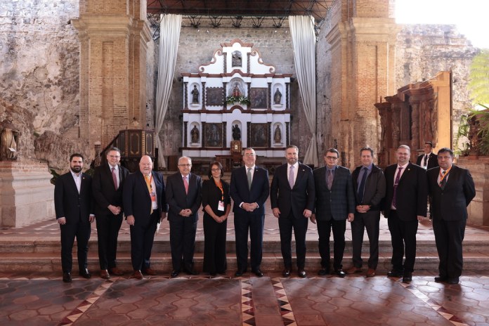 Bernardo Arévalo participó en el Foro Centroamericano de Donantes 2024, en Antigua Guatemala. Foto La Hora: Gobierno de Guatemala