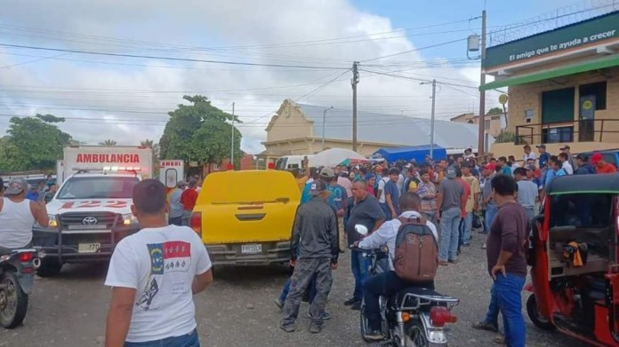 Ataque armado a camión de valores en Playa Grande, dejó un guardia herido. Foto La Hora: CVB