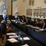 Los integrantes de la comisión de Reformas al sector justicia escuchan posturas por reformas a la prisión preventiva. Foto La Hora: Daniel Ramírez