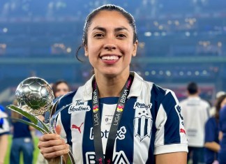 La futbolista guatemalteca, Ana Lucia Martínez, logró el bicampeonato con las Rayadas de Monterrey.