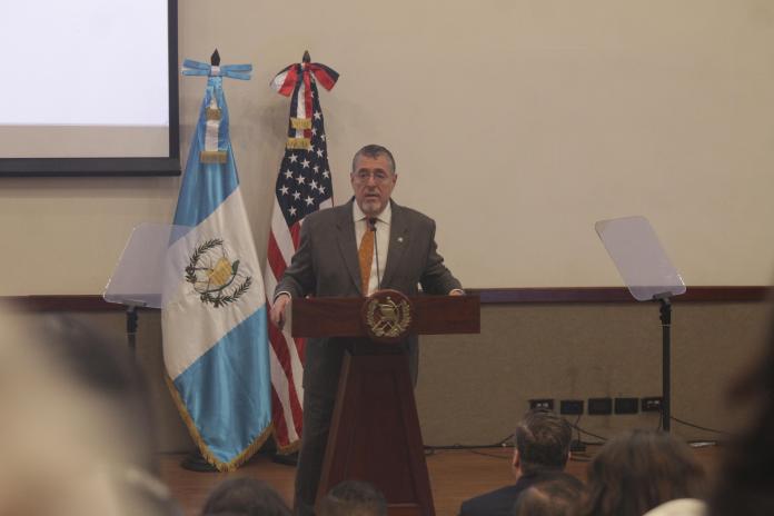 Bernardo Arévalo, la CNC en evento regional, en busca de herramientas para poner fin a la corrupción en el Estado.