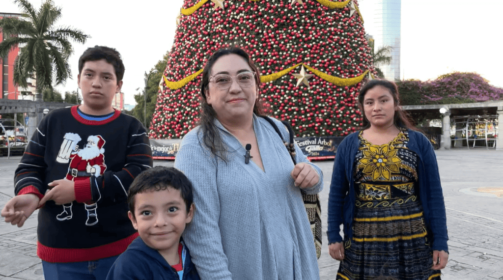 En el lugar se puede observar a las familias disfrutando del lugar. La Hora: José Orozco.